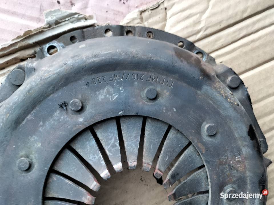 VW AUDI 16 D 16 TD SPRZĘGŁO TARCZA DOCISK KOŁO