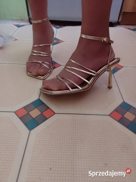 40 ASOS Złote sandałki wieczorowe z Londynu małopolskie Kraków
