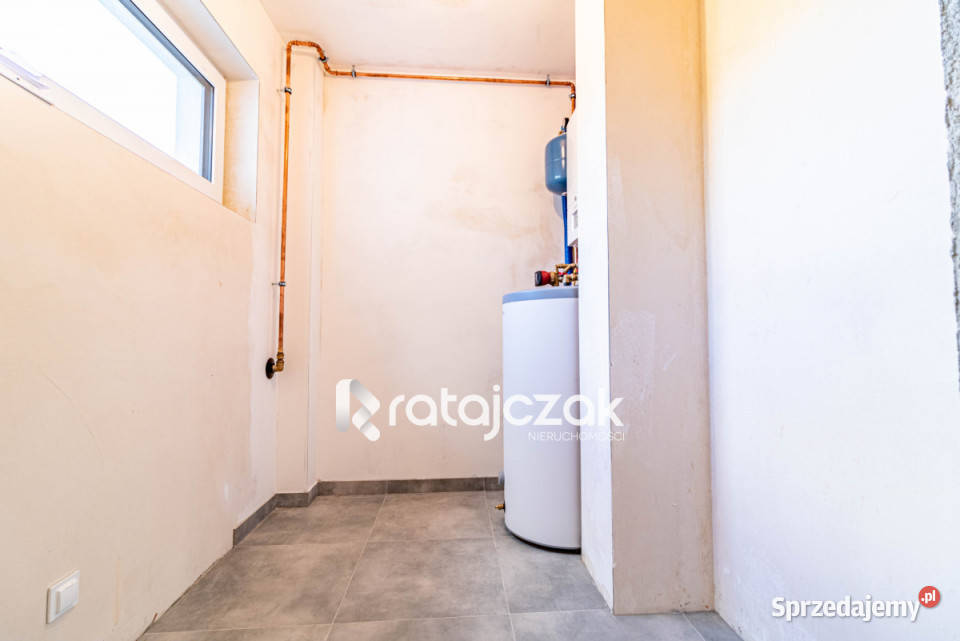 sprzedaży domu wolnostojącego 180m2 Kłodawa