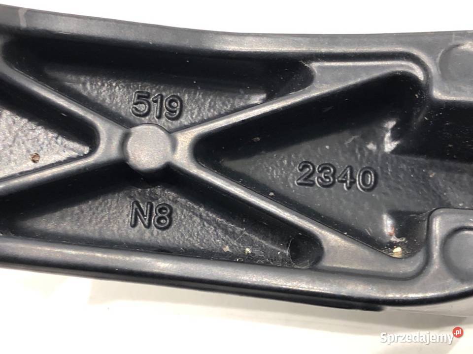 RAMIĘ WYCIERACZKI KOMPLET PRZÓD TOYOTA COROLLA osobowe Ramiona wycieraczek