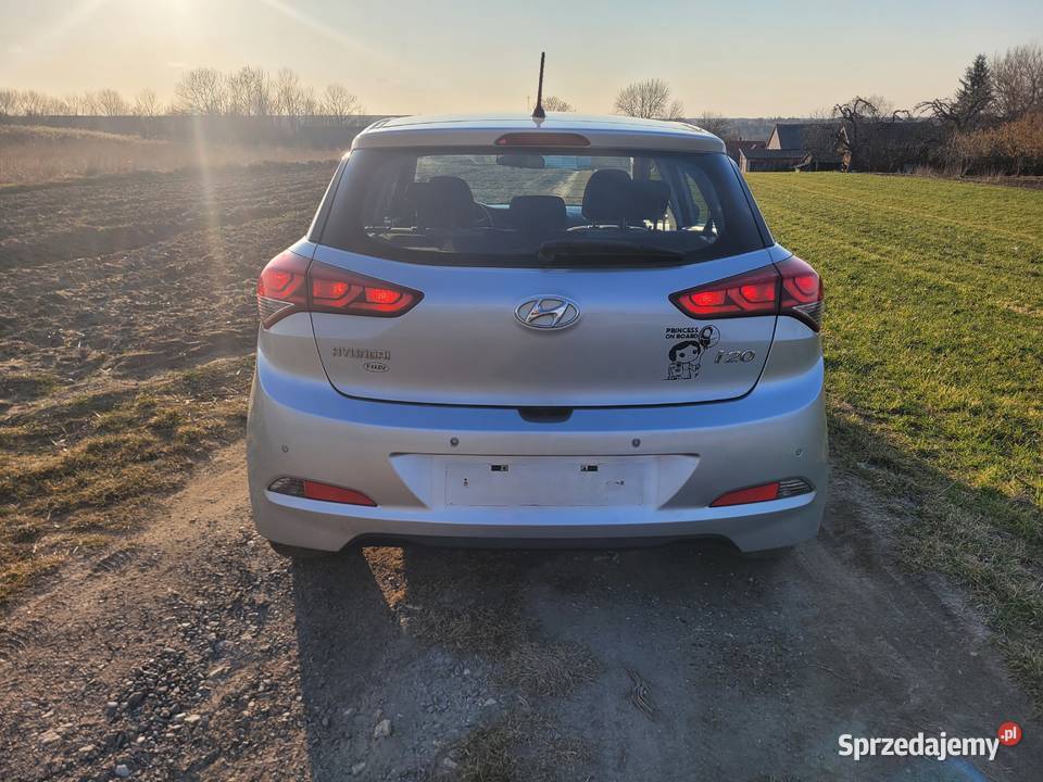 Hyundai i20 12 super stan