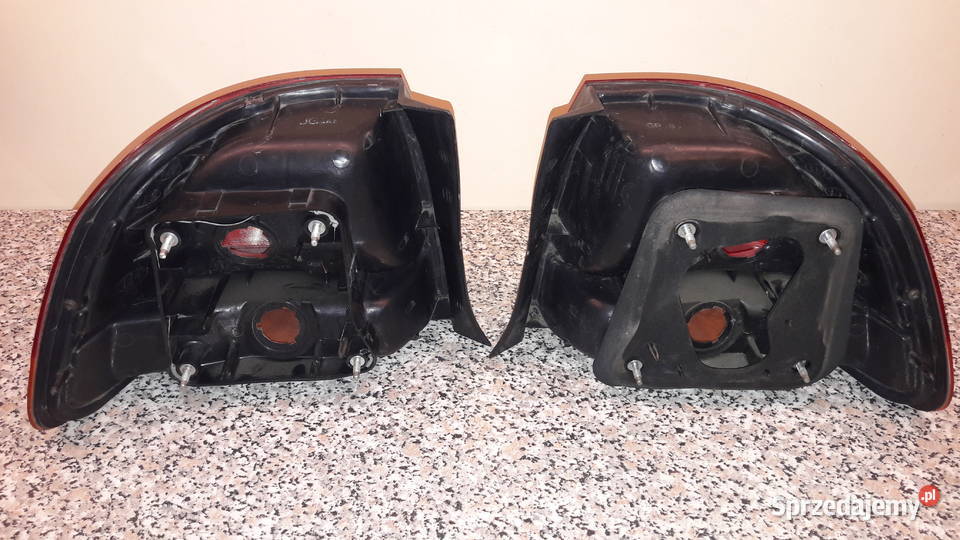 Tylne lampy Honda Civic VI EJ9 sedan Głuchołazy