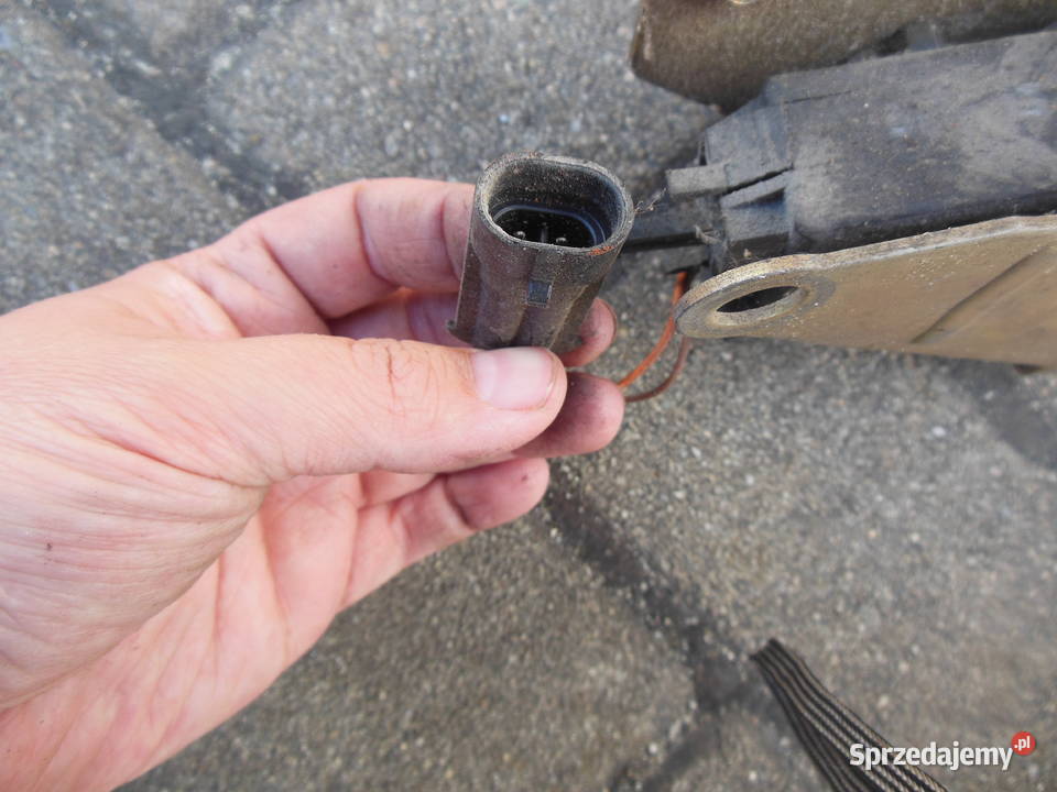 ZAMEK DRZWI LEWY PRZÓD SMART FORTWO 19982003 osobowe