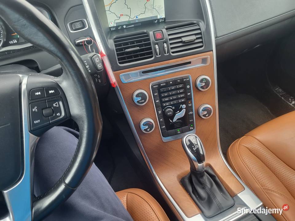VOLVO XC60 Inscription Automat Perfekcyjny Stan klimatyzacja Zarszyn