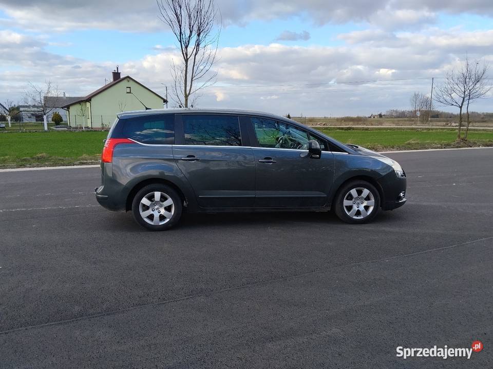 Peugeot 5008 manualna Krośniewice
