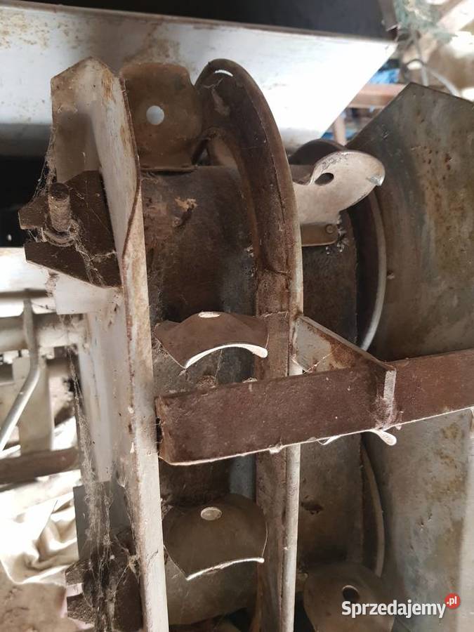 Sadzarka do ziemniaków s211 na pasach do nieuszkodzony Piestrzec