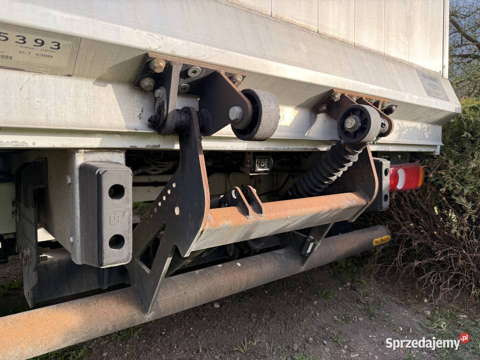 Sprzedam kontener z windą Renault Master 4 diesel śląskie Jaworzno