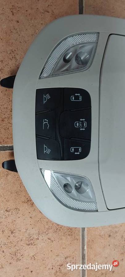 Lampka podsufitki CHRYSLER PACYFIKA 2016 Motoryzacja Szczecin