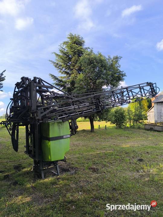 Opryskiwacz zawieszany Tecnoma 1350l 27m lubelskie Szczebrzeszyn