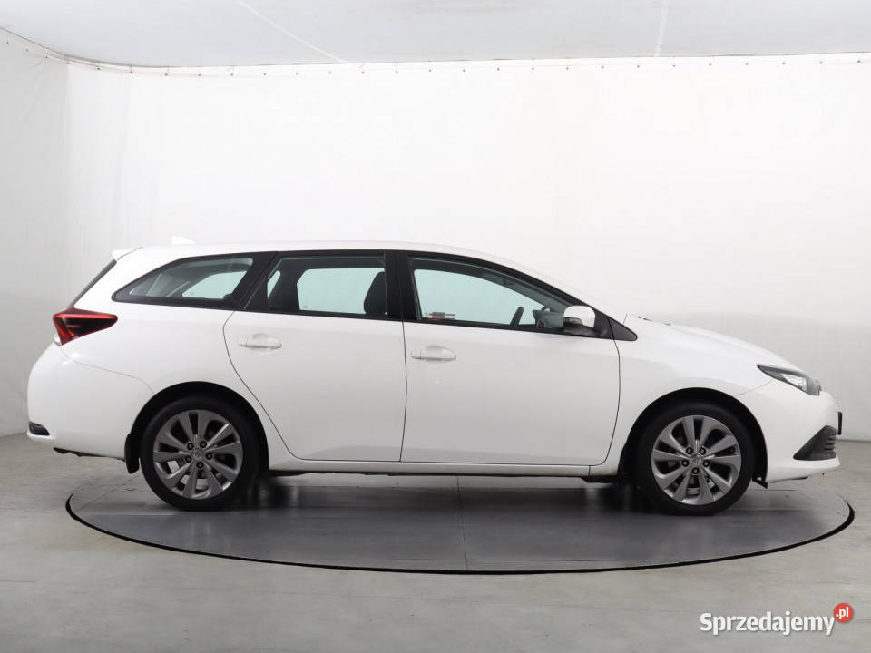 Toyota Auris 16 Valvematic śląskie