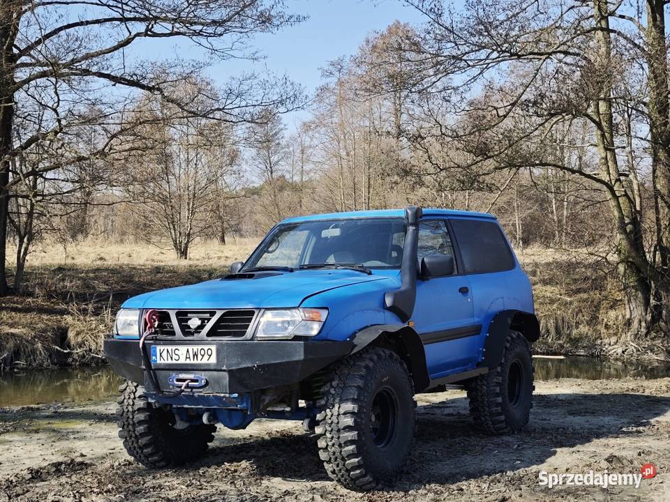 Nissan Patrol Y61 28 TD 4x4 lift 5 opony 38