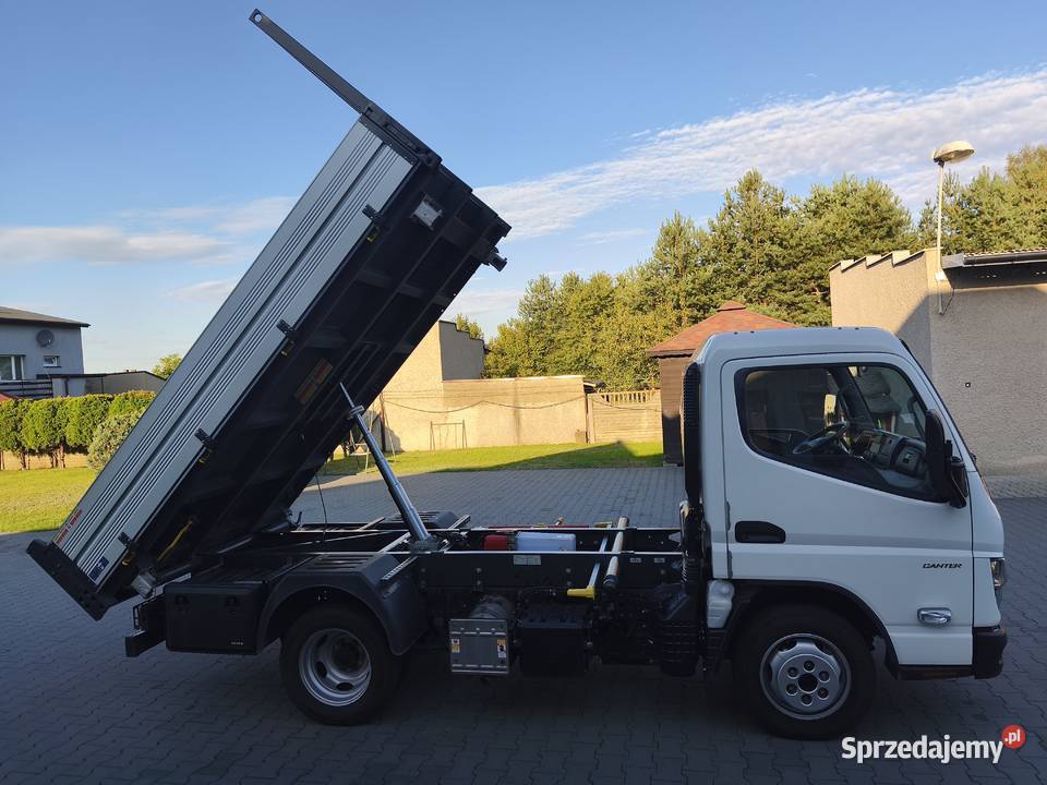 Mitsubishi Fuso Canter 3S15 śląskie Konopiska