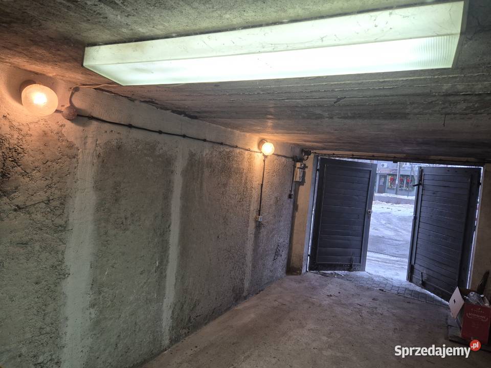 Wynajmę Garaż Gostynin oświetlenie mazowieckie