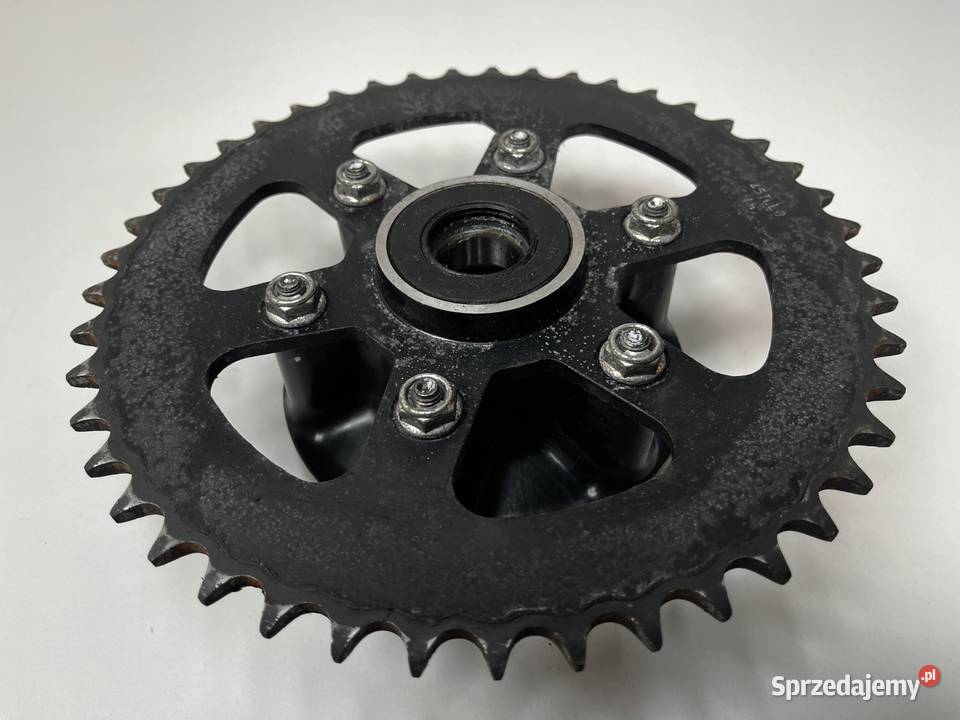 KTM DUKE 125 390 RC 125 390 14 Zębatka tył tylna Łobżenica