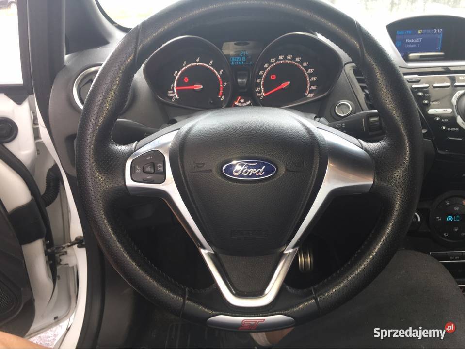 Fiesta st200 2016r St 240koni 60 nalotu zamiana gniazdo USB zachodniopomorskie Szczecin