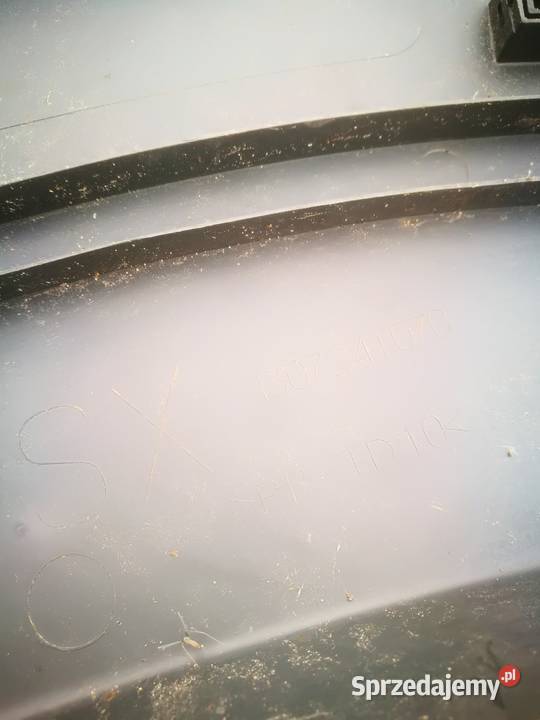 Listwy boczne lewa prawa Fiat Ducato 1308103070 sprzedam