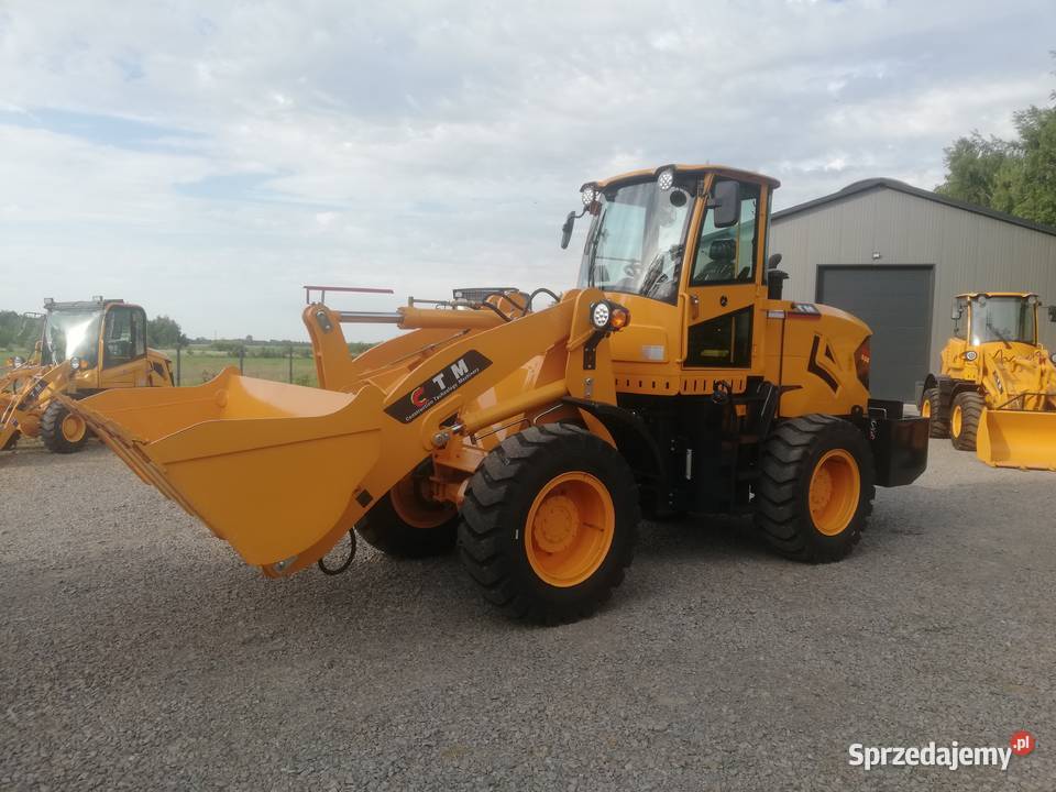 Nowa ładowarka kołowa CTM 936 silnik DEUTZ 125 nieuszkodzony Parczew