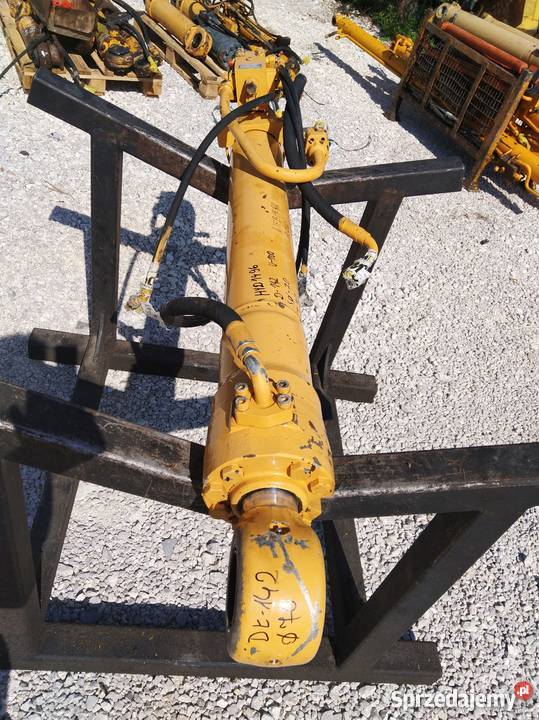 Siłownik Liebherr A316 A315 A313 A314 A900 A916 Części do maszyn budowlanych Kielce