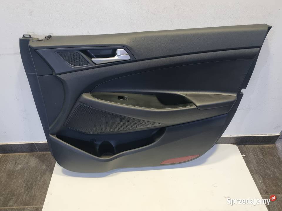 TAPICERKA BOCZKI DRZWI EUROPA HYUNDAI TUCSON III osobowe