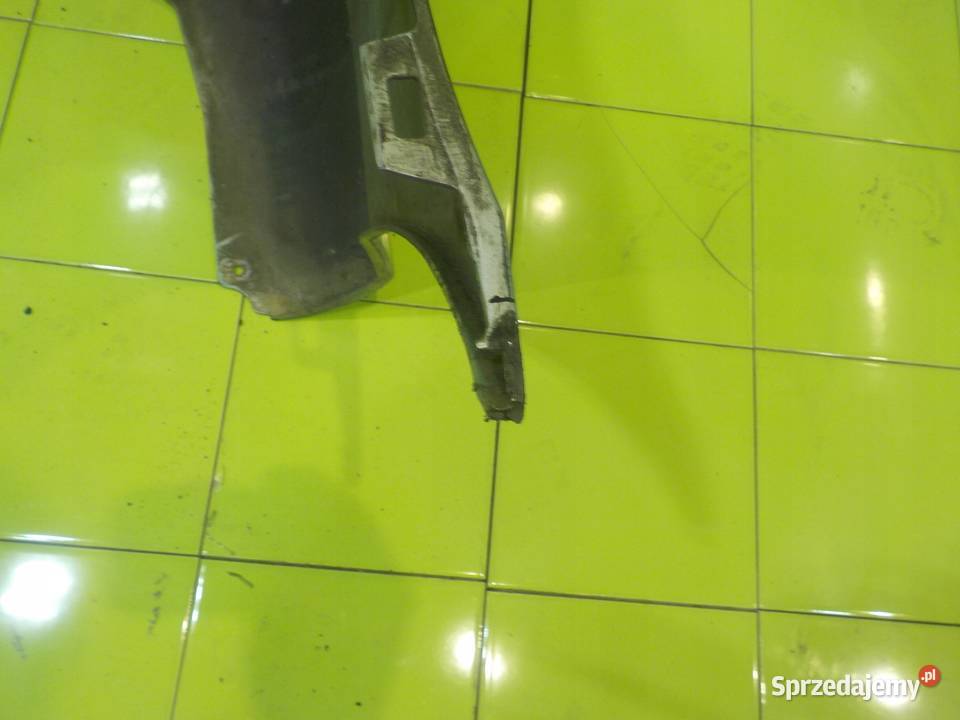 PEUGEOT 407 COUPE 06r zderzak tyl Zderzaki