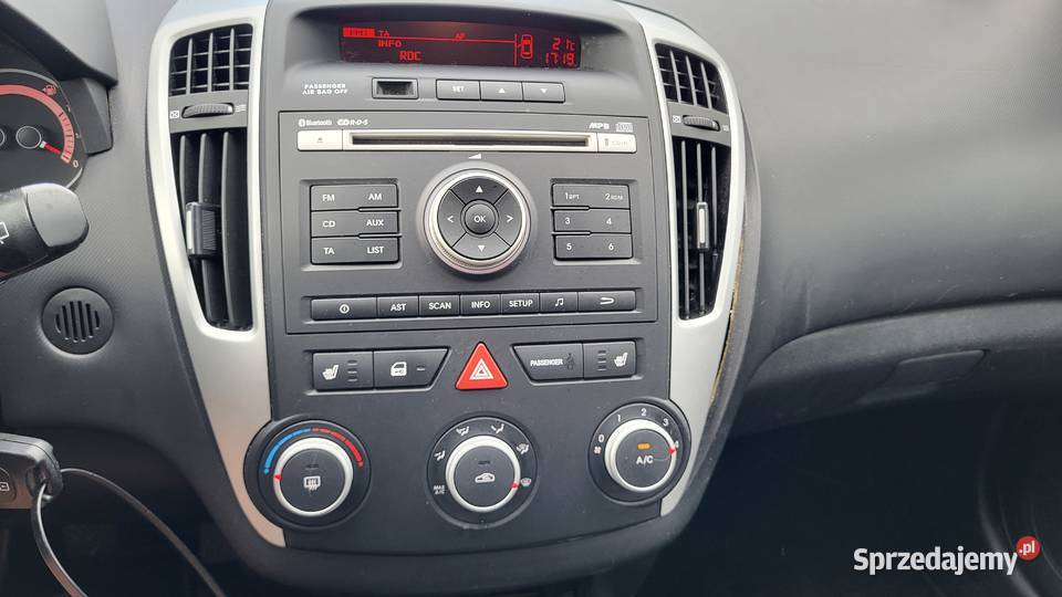 Kia Ceed 14 z Niemiec bezwypadkowa jeden mazowieckie Góra Kalwaria