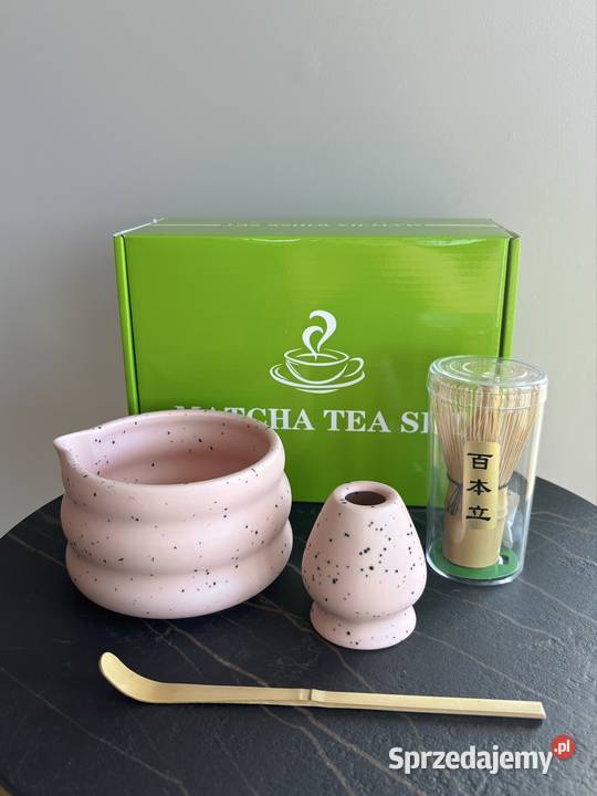 Różowy zestaw matcha nakrapiany 4 elementy na Wyposażenie wnętrz
