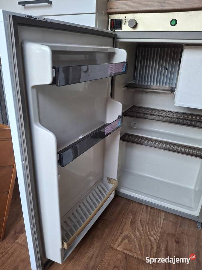 LODÓWKA ABSORPCYJNA 12V 220V GAZ DO Pozostałe Do przyczep kempingowych opolskie Solarnia