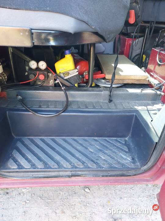 Laweta pomoc drogowa Mercedes Benz sprinter diesel Bydgoszcz