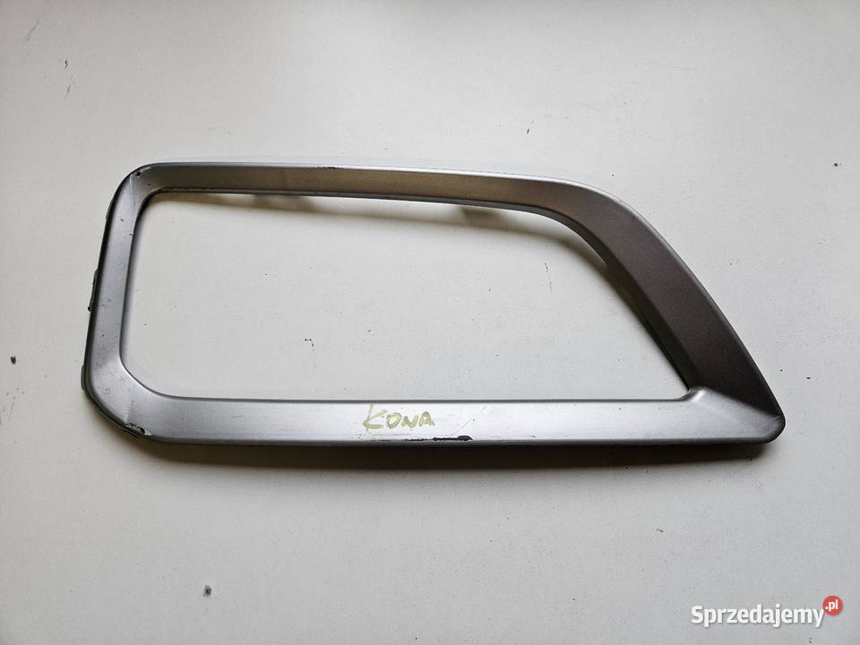 HYUNDAI KONA RAMKA LAMPY PRAWA PRZÓD 86564J9000 osobowe Międzychód