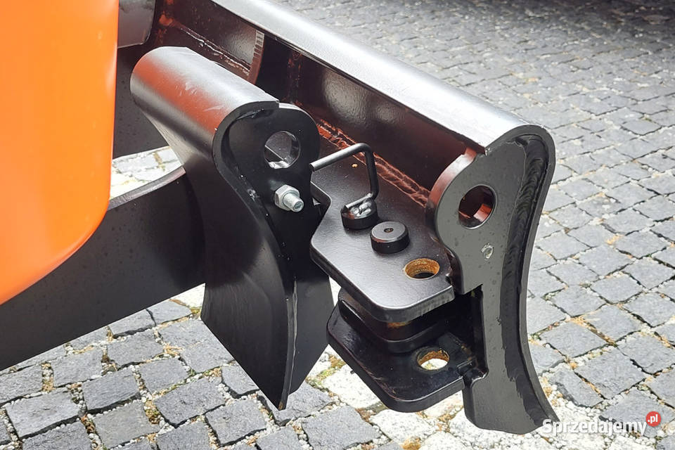 Minikoparka gąsienicowa Lonking CDM 6020 1940 Kęty