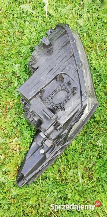 Hyundai Santa Fe Lampa Lewa USA 20132017 Poświętne