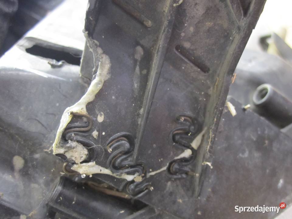 FIAT DOBLO II 13r lampa prawa przód ANGLIK