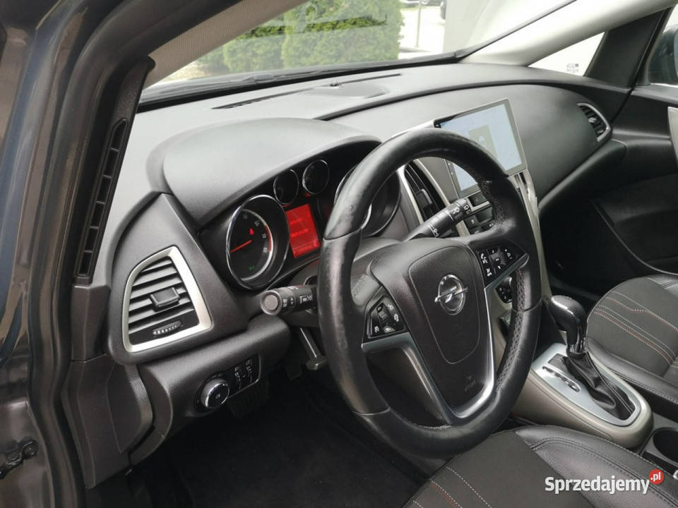 Opel Astra 14 T 140 Klimatr Nawi Parktr Temp Alu Strzegom