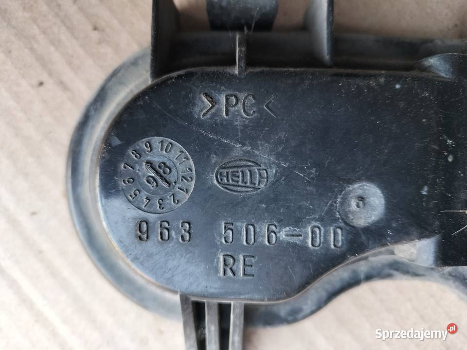 AUDI A38L A3 8L DEKIELEK LAMPY OSŁONA ŻARÓWEK Kamień-Kolonia