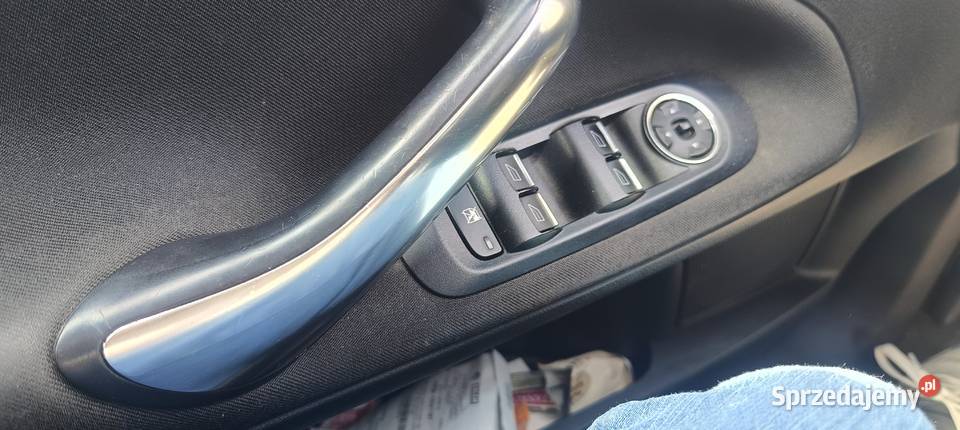 Ford mondeo 2010r Wola Rożkowa