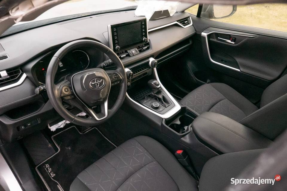 Toyota RAV4 hybryda 2020 RAV4 Szczebrzeszyn