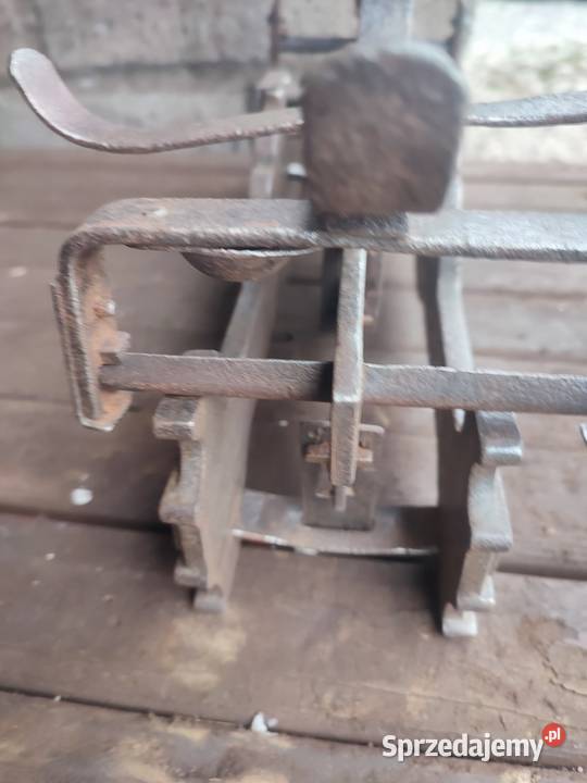 Stara żeliwna waga szalkowa Antyki Dulcza Wielka