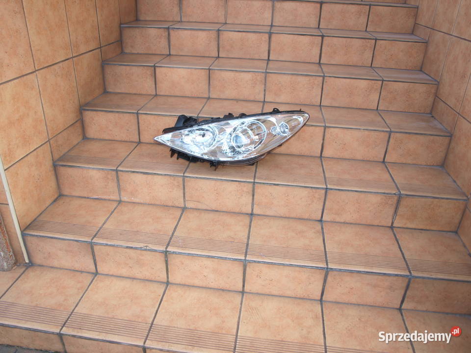 Peugeot 307 lampa lewa przód zwykła soczewka