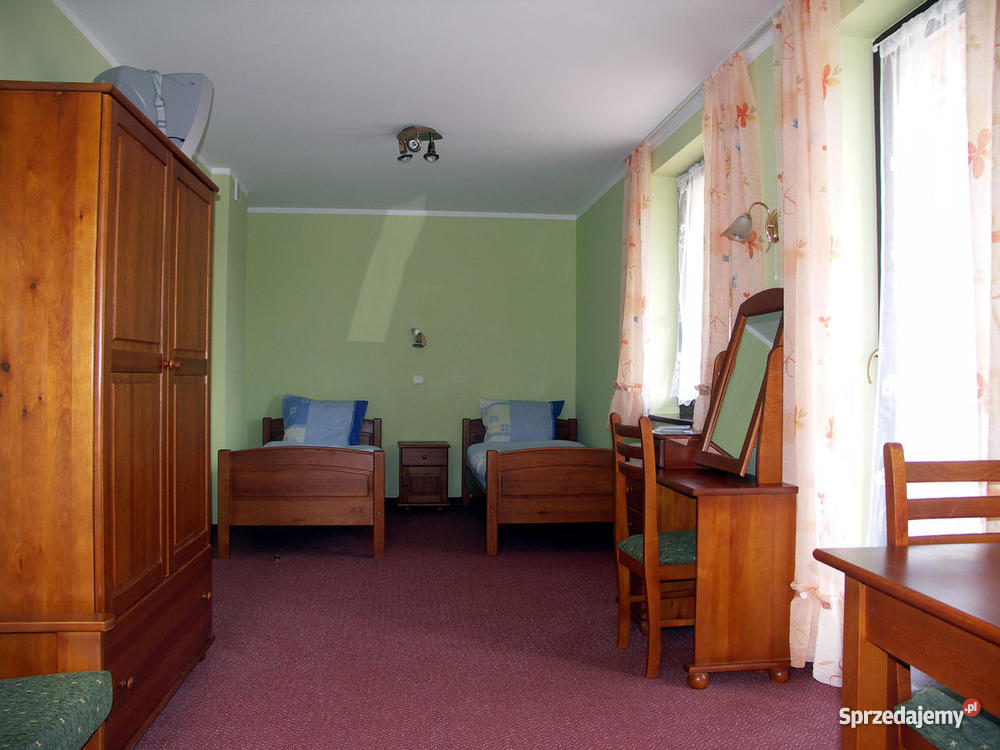 meble sosnowe do pensjonatu Ząbkowice Śląskie