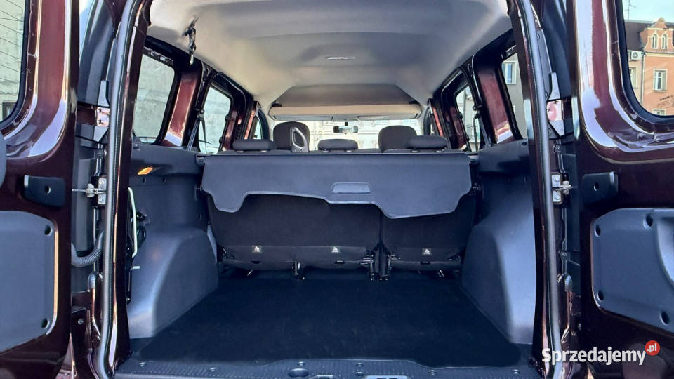 Dacia Dokker Benzyna Zarejestrowany Ubezpieczony warmińsko-mazurskie Elbląg sprzedam