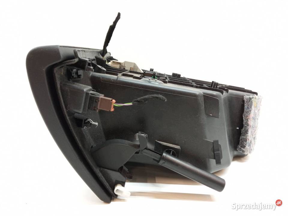 SCHOWEK PRAWY PASAŻERA DESKI III X7 Citroen C5 osobowe