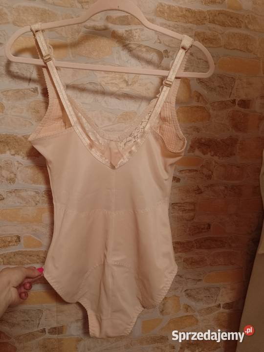 80B 36B Body mocno modelujące z Londynu Top Kraków
