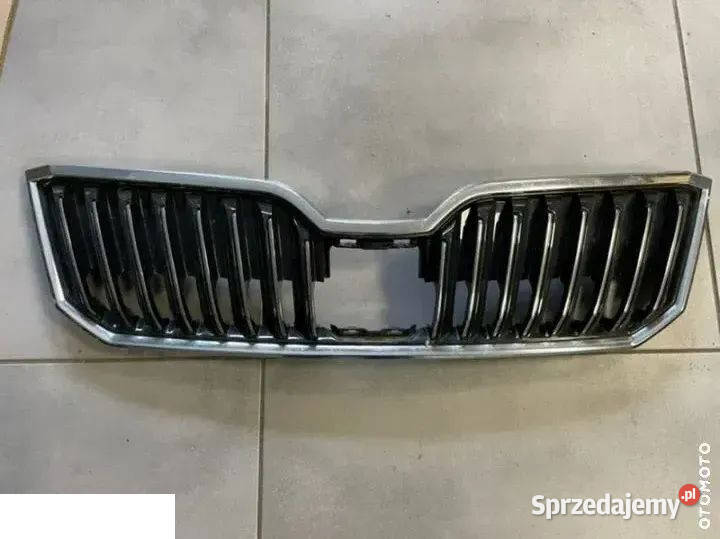 Skoda Superb 3v0 15 atrapa grill przód Kozubszczyzna