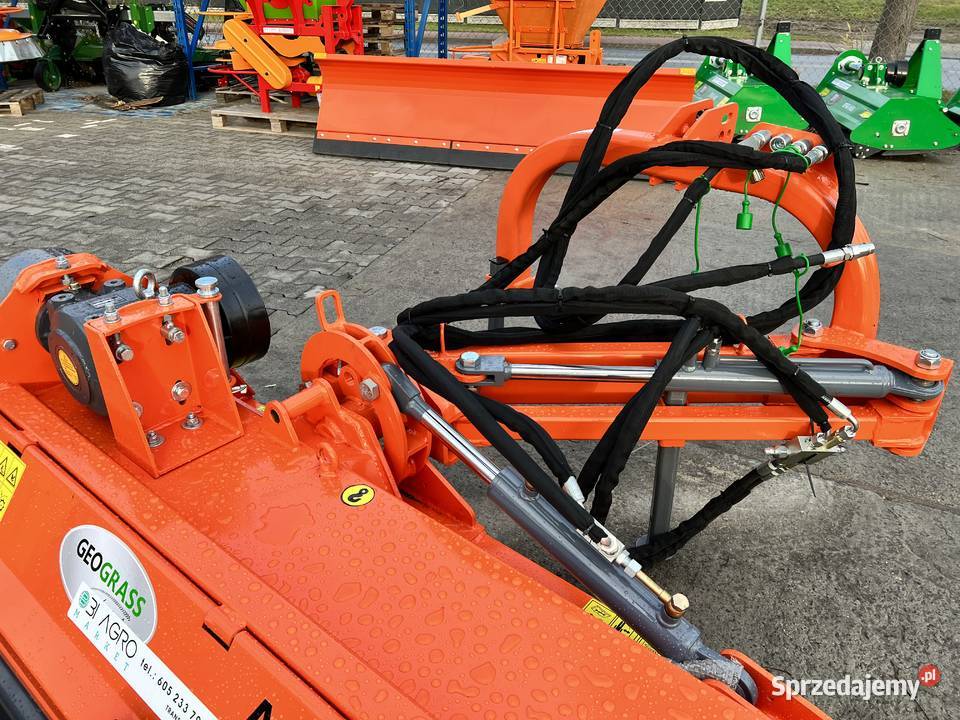 Kosiarka bijakowa boczna na pantografie 105125 mazowieckie Ostrołęka