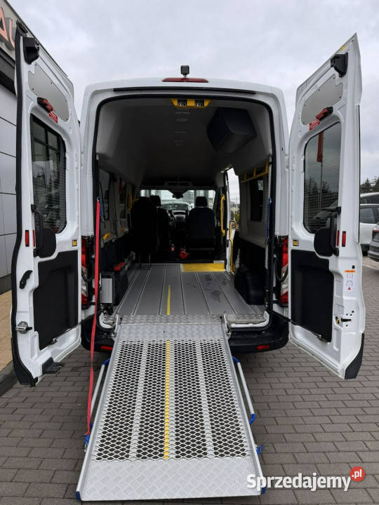 Ford Transit 350 Kombi 20TDCI 130 Z windą Radom