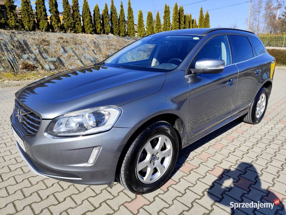 Volvo XC60 Lift 20 D3 2017 nieuszkodzony Jasło