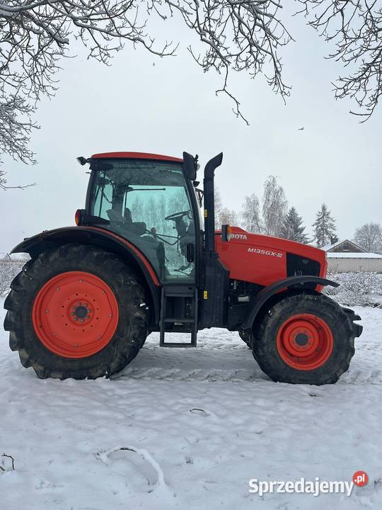 Kubota M135GX III