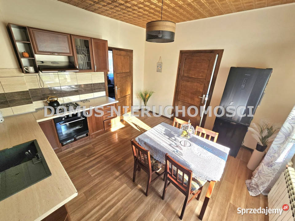 sprzedaży domu wolnostojącego 100m2 Niesułków