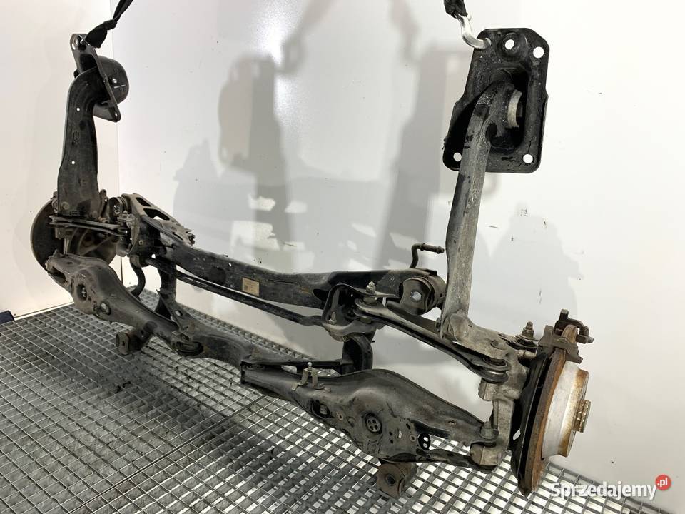 BELKA TYŁ AUDI Q3 II SUV 3Q0505235AC TYLNA