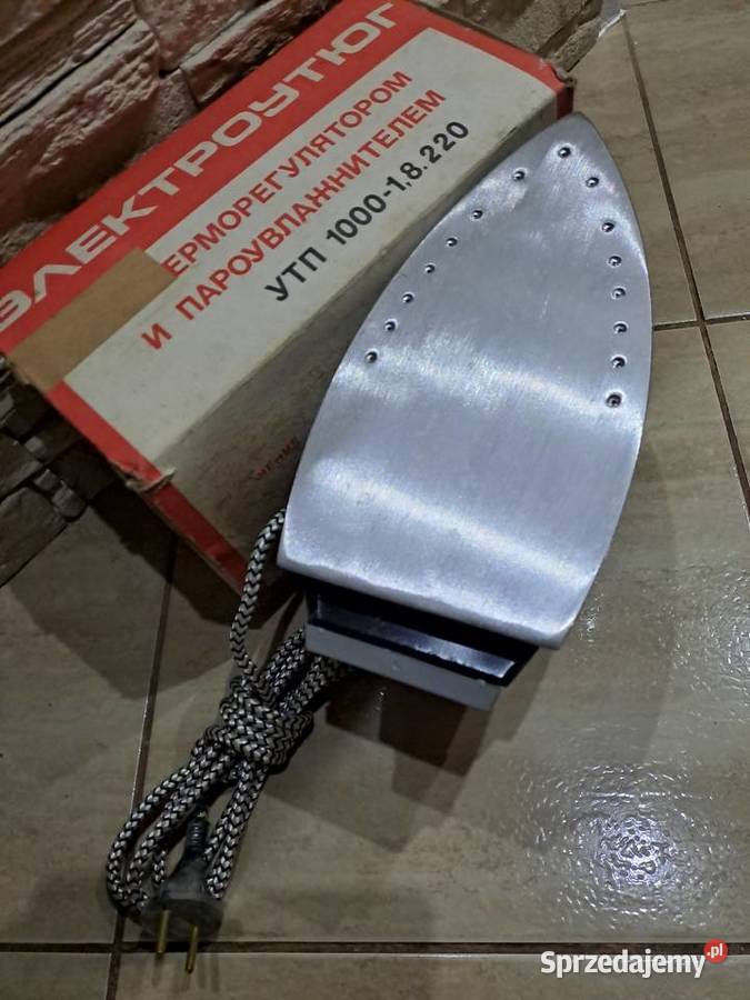 Sprzedam stare rosyjskie źelazko stan NOWE